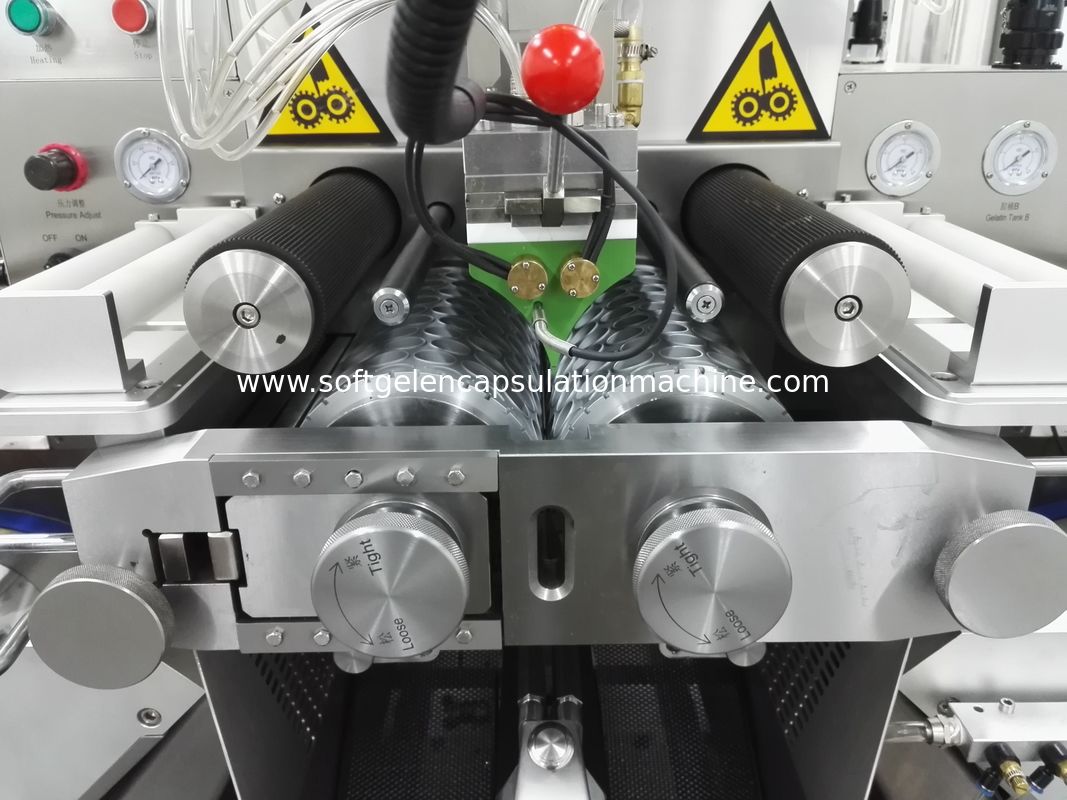 Soft Gelatin Automatic Vgel Encapsulation Machine With Medicine Packing Line 43470 / Hour