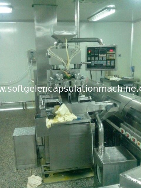 Canabis Oil Softgel Capsule Machine With Porous Stainless Steel Oil Roller
