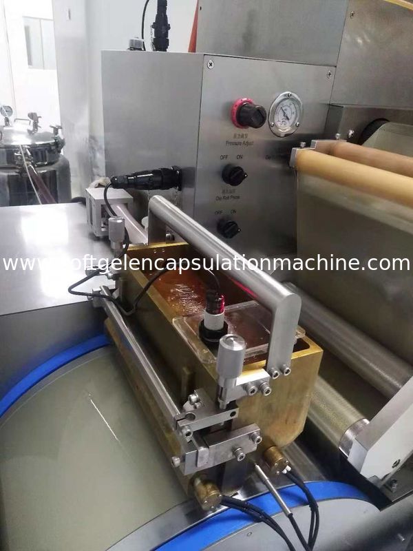 China 10inch Soft Capsule Making Machine With High Plunging Accuracy Company