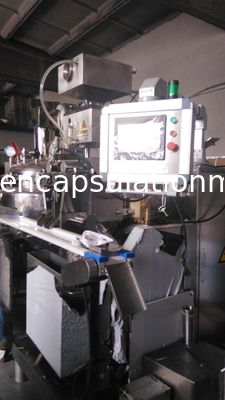 Auto Food / Pharmaceutical Paintball Encapsulation filling Machine with 6&quot; Die Roll mold