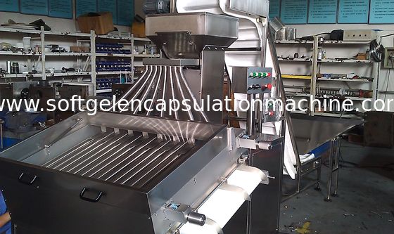 Capsule Sorting Machine With Precise Roller Distance & Conveyor Belt equipment