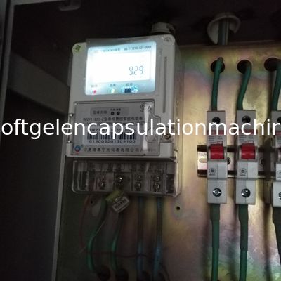 Multi Nozzle Seamless Softgel Machine Impulse Cutting High Finished Product Ratio