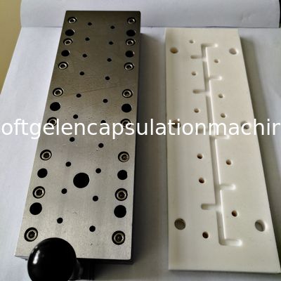 Aluminium / Brass Alloy Soft Capsule Mold Die Roll Tolling 80 * 100mm ISO9001