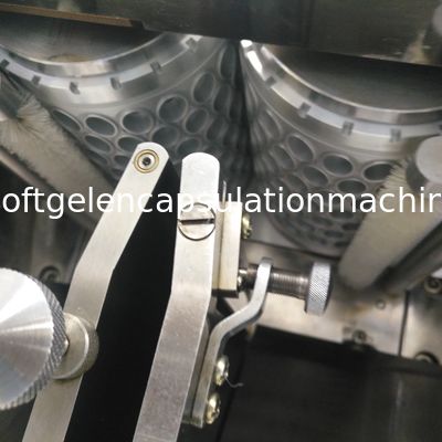 KYS406 SS Paintball Encapsulation Machine For Pharmacutical And Paintball