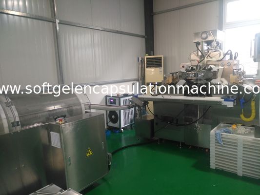Electric Soft Gelatin Capsule Filling Machine Painball / Capsule Making GMP Standard